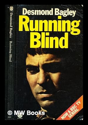 Imagen del vendedor de Running blind / Desmond Bagley a la venta por MW Books