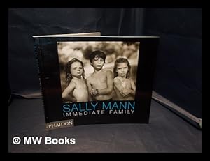 Bild des Verkufers fr Immediate family / by Sally Mann ; afterword by Reynolds Price zum Verkauf von MW Books