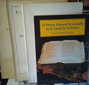 Imagen del vendedor de PICARONAS Y ALCAHUETES O LA MANCEBA DE VALENCIA ( CON SUBRAYADOS) + EL PRIMER MANUAL DE CONSELLS DE CIUTAT DE VALNCIA + LA LETRA DE CAMBIO EN EL MEDIOEVO VALENCIANO + DERECHO FORAL VALENCIANO (4 Libros) a la venta por Libros Dickens