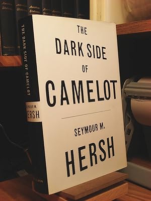 Bild des Verkufers fr The Dark Side of Camelot zum Verkauf von Henniker Book Farm and Gifts