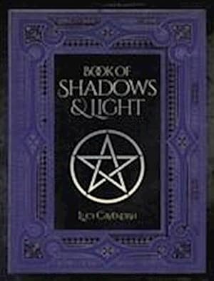 Bild des Verkufers fr Book of Shadows & Light zum Verkauf von AHA-BUCH GmbH