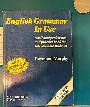 Immagine del venditore per English Grammar in Use: A Self-Study Reference and Practical Book for Intermediate Students (with answer edition) venduto da Regent College Bookstore