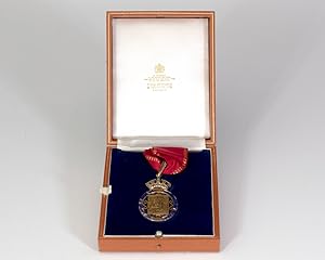 The Companion of Honour Medal: Awarded to Friedrich von Hayek by Queen Elizabeth II.