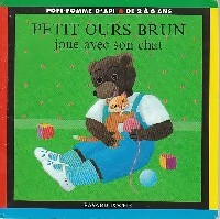 Image du vendeur pour Petit Ours brun joue avec son chat - Dani?le Pomme d'Api ; Bour mis en vente par Book Hmisphres