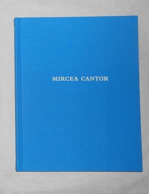 Imagen del vendedor de Mircea Cantor (Rennie Museum, Vancouver 8 November 2014 - 28 March 2015) a la venta por David Bunnett Books