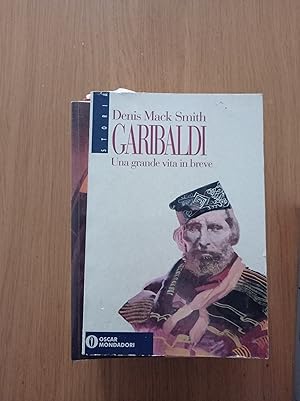 Immagine del venditore per Garibaldi. Una grande vita in breve venduto da librisaggi