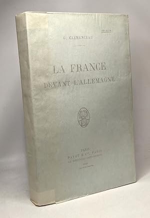 Seller image for La France devant l'Allemagne for sale by crealivres