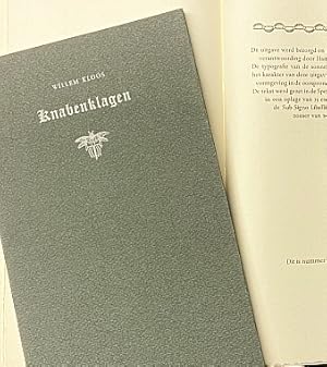 Imagen del vendedor de Knabenklagen. (Met handgeschreven opdracht van tekstbezorger Harry G.M. Prick). a la venta por Fokas Holthuis