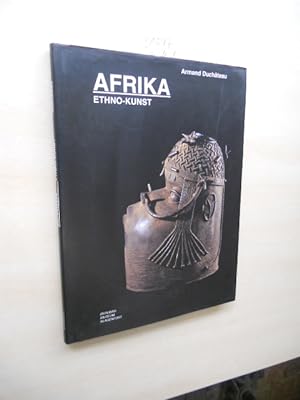 Bild des Verkufers fr Afrika. Ethno-Kunst. zum Verkauf von Klaus Ennsthaler - Mister Book