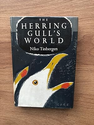Seller image for THE HERRING GULL'S WORLD: A STUDY OF THE SOCIAL BEHAVIOUR OF BIRDS [NEW NATURALIST MONOGRAPH 9] for sale by Old Hall Bookshop, ABA ILAB PBFA BA
