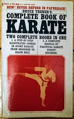 Immagine del venditore per Complete Book of Karate venduto da Cracabond Books