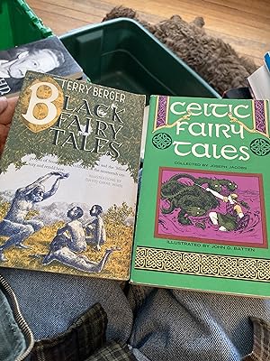 Immagine del venditore per Black Fairy Tales venduto da A.C. Daniel's Collectable Books