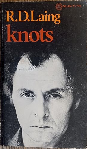 Immagine del venditore per Knots venduto da The Book House, Inc.  - St. Louis