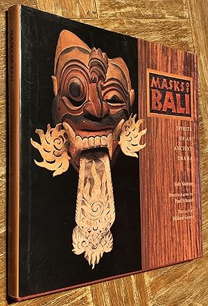 Image du vendeur pour Masks of Bali; Spirits of an Ancient Drama mis en vente par DogStar Books