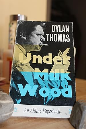 Seller image for Under Milk Wood for sale by Wagon Tongue Books