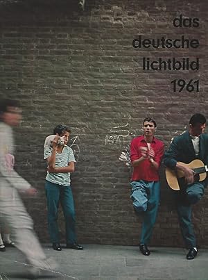 Imagen del vendedor de Das Deutsche Lichtbild. Jahresschau 1961. a la venta por Lewitz Antiquariat