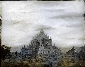 Thomas Ruff: "Tripe 08 (Pugahm Myo. Thapinyu Pagoda), 2018," from the Series, "Tripe | Ruff," Lim...