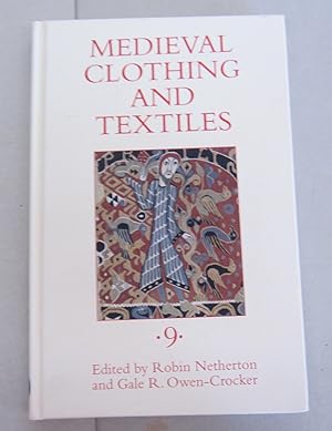Imagen del vendedor de Medieval Clothing and Textiles, Volume 9 a la venta por Midway Book Store (ABAA)