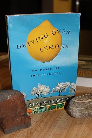 Imagen del vendedor de Driving Over Lemons a la venta por Wagon Tongue Books