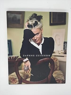 Immagine del venditore per Daphne Guinness venduto da Rivendell Books Ltd.