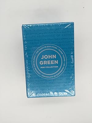 Imagen del vendedor de Penguin Minis: John Green Box Set: The Fault in Our Stars/Paper Towns/An Abundance of Katerines/Looking For Alaska a la venta por Rivendell Books Ltd.