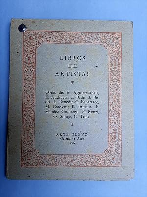 Imagen del vendedor de Libros de Artistas a la venta por Apartirdecero