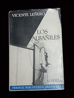 Bild des Verkufers fr Los albailes zum Verkauf von Llibreria Fnix