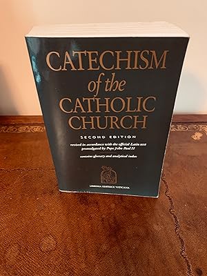 Image du vendeur pour Catechism of the Catholic Church [Revised in Accordance With the Official Latin Text Promulgated by Pope John Paul II] mis en vente par Vero Beach Books