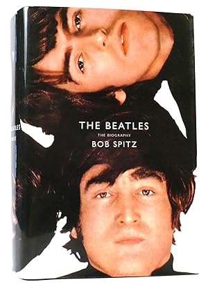 Immagine del venditore per THE BEATLES THE BIOGRAPHY The Biography venduto da Rare Book Cellar