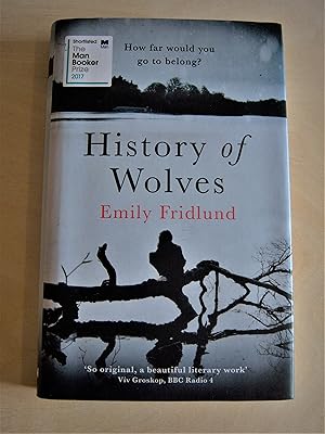 Image du vendeur pour History of wolves mis en vente par RightWayUp Books