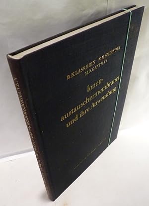 Bild des Verk�ufers f�r Ionenaustauscher-Membranen und ihre Anwendung. Erschienen im Staatlichen Verlag f�r Literatur auf dem Gebiet der Atomwissenschaft und -technik Moskau. �bersetzt aus dem Russischen und erg�nzt von Dr. G�nter Diederichs, Wolfen. Mit 50 Abbildungen und 30 Tabellen. zum Verkauf von Kunze, Gernot, Versandantiquariat