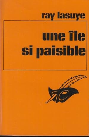 Seller image for Une le si paisible for sale by PRISCA