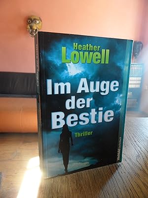 Seller image for Im Auge der Bestie. Thriller. for sale by Antiquariat Floeder
