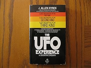 Imagen del vendedor de The UFO Experience - A Scientific Enquiry a la venta por Clarkean Books