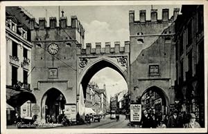 Ansichtskarte / Postkarte München, Karlstor, Uhr