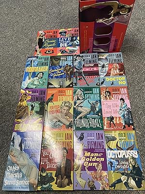 COMPLETE MATCHING SET ALL 14 JAMES BOND BOOKS "The Penguin 007 Collection" w/Hardcase (includes C...