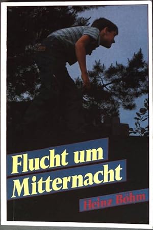 Bild des Verkufers fr Flucht um Mitternacht. zum Verkauf von books4less (Versandantiquariat Petra Gros GmbH & Co. KG)
