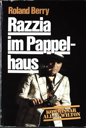 Seller image for Razzia im Pappelhaus. for sale by books4less (Versandantiquariat Petra Gros GmbH & Co. KG)