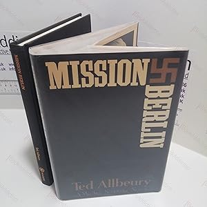 Immagine del venditore per Mission Berlin (A Walker Suspense novel) venduto da BookAddiction (ibooknet member)