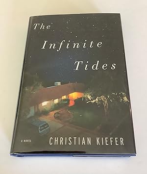 Bild des Verkufers fr The Infinite Tides zum Verkauf von Brothers' Fine and Collectible Books, IOBA