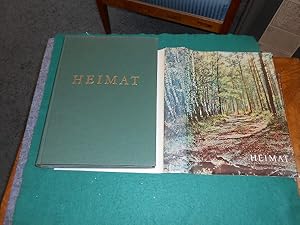 Imagen del vendedor de Heimat. 2. Bd. Wandern und Schauen in Berg und Tal. Bearbeitung und Gestaltung Reinhard Demoll aus Mnchen und Paul Steinmann aus Aarau. a la venta por Galerie  Antiquariat Schlegl