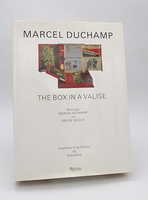 The Box in a valise de ou par Marcel Duchamp ou Rrose Selavy