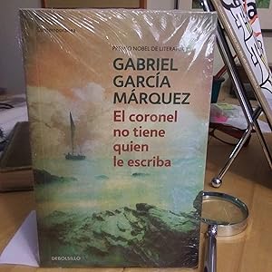 Seller image for El Coronel No Tiene Quien le Escriba (The Colonel Nobody Writes To) for sale by Quailcottage Books