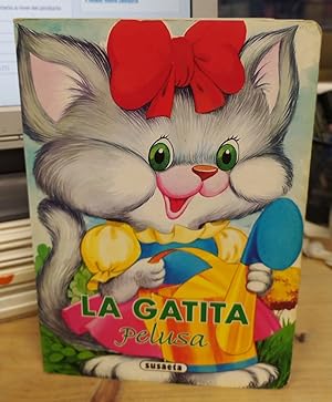 Imagen del vendedor de La gatita Pelusa a la venta por La Leona LibreRa