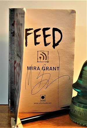 Image du vendeur pour FEED **SIGNED** mis en vente par Longs Peak Book Company