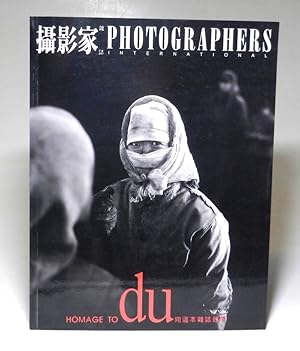 Immagine del venditore per Photographers International, Nr. 15/ August 1994. Homage to the magnificent magazine of culture "DU" - Die Zeitschrift der Kultur. venduto da Antiquariat Dr. Lorenz Kristen