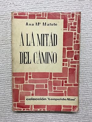 Imagen del vendedor de A la mitad del camino a la venta por Campbell Llibres