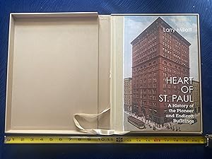 Imagen del vendedor de Heart of St. Paul: A History of the Pioneer and Endicott Buildings (Posthumanities) a la venta por Ally Press Center