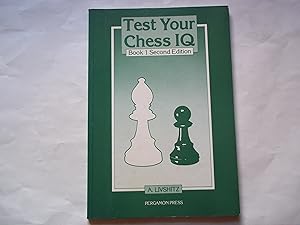 Image du vendeur pour Test Your Chess Iq, Book 1 (Pergamon Russian Chess Series) (English and Russian Edition) mis en vente par Carmarthenshire Rare Books