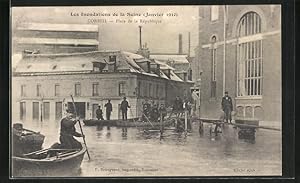 Ansichtskarte Corbeil, Les Inondations de la Seine Janvier 1910, Place de la republique, kleine B...